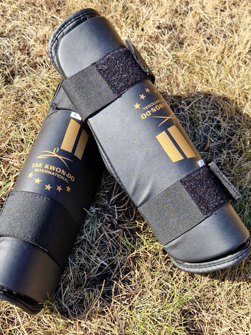 HED SPORT shin pads